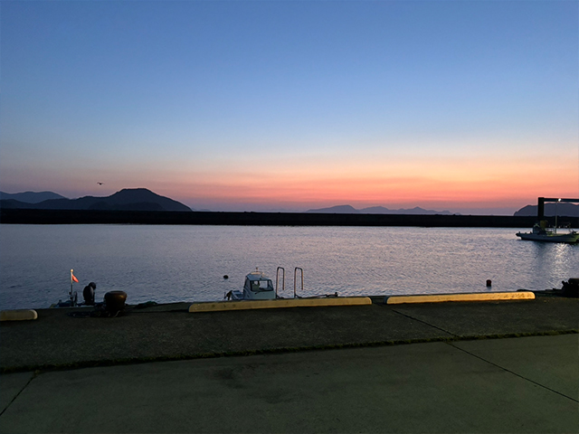 リブレット　スタッフ