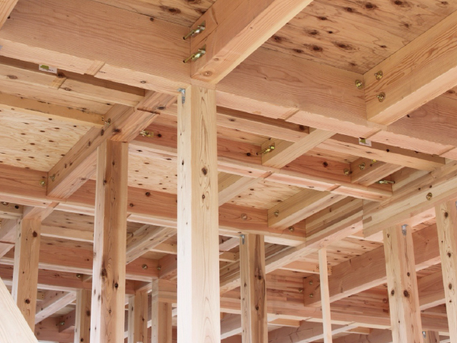 リブレット スタッフ