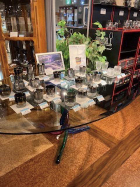 リブレット　スタッフ