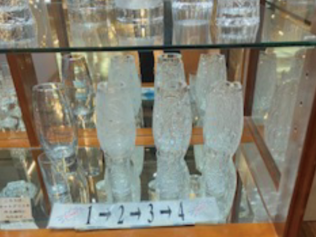 リブレット スタッフ