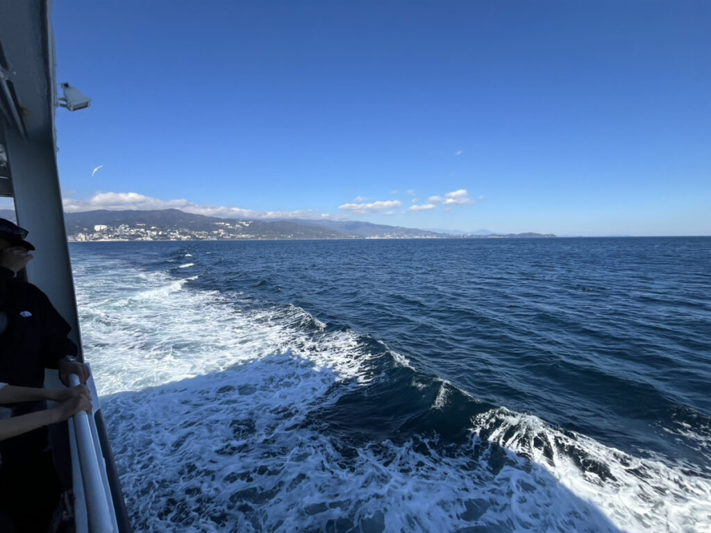 リブレットスタッフ