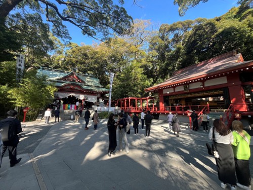 リブレットスタッフ